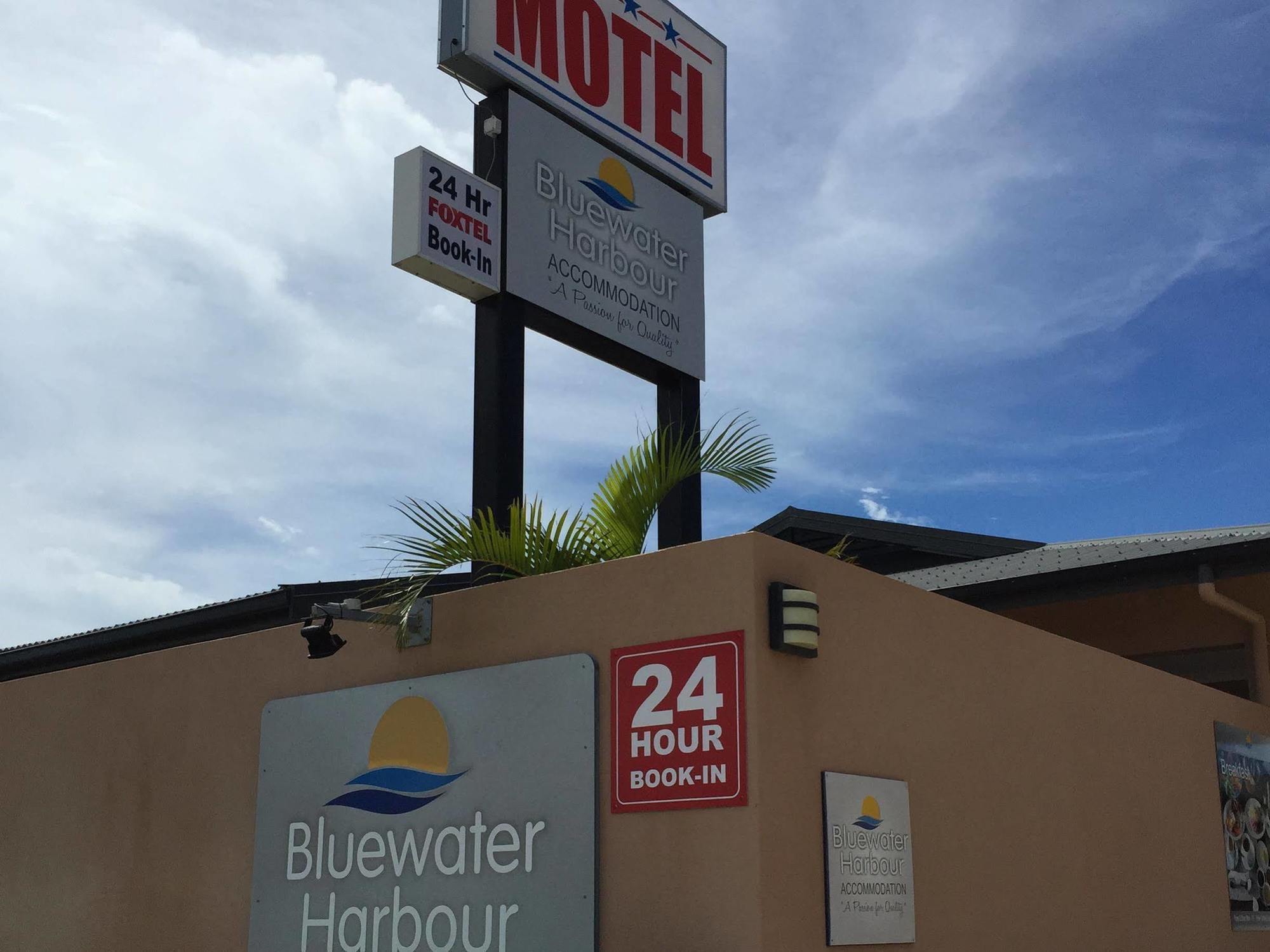 بوين Bluewater Harbour Motel المظهر الخارجي الصورة